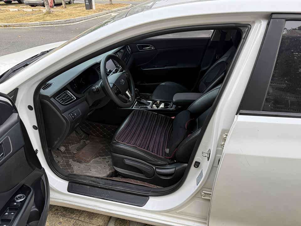 Hyundai Name picture