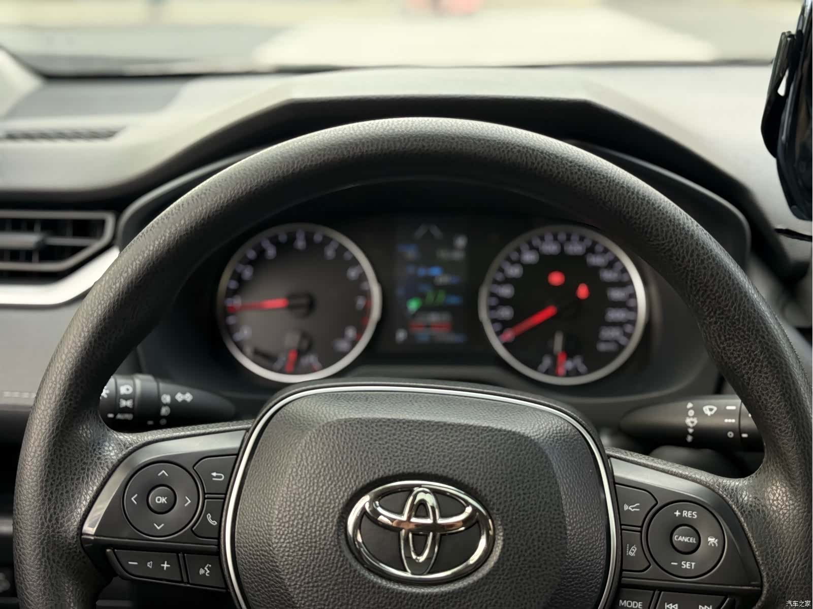 Toyota Wildlander, 2020 7