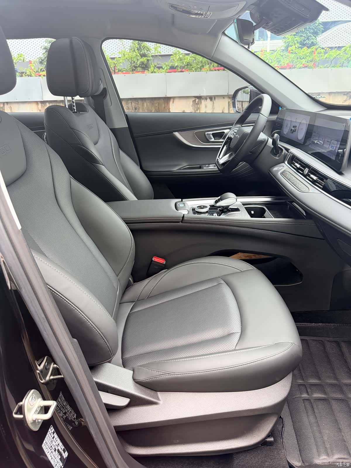 Chery Tiggo 8, 2025 11