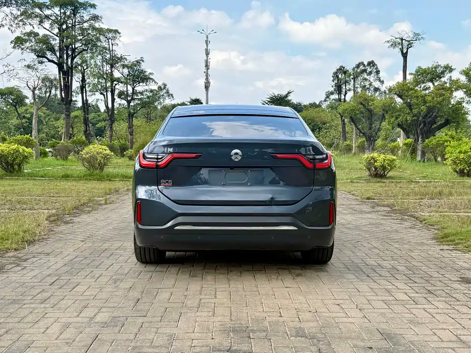 NIO EC6