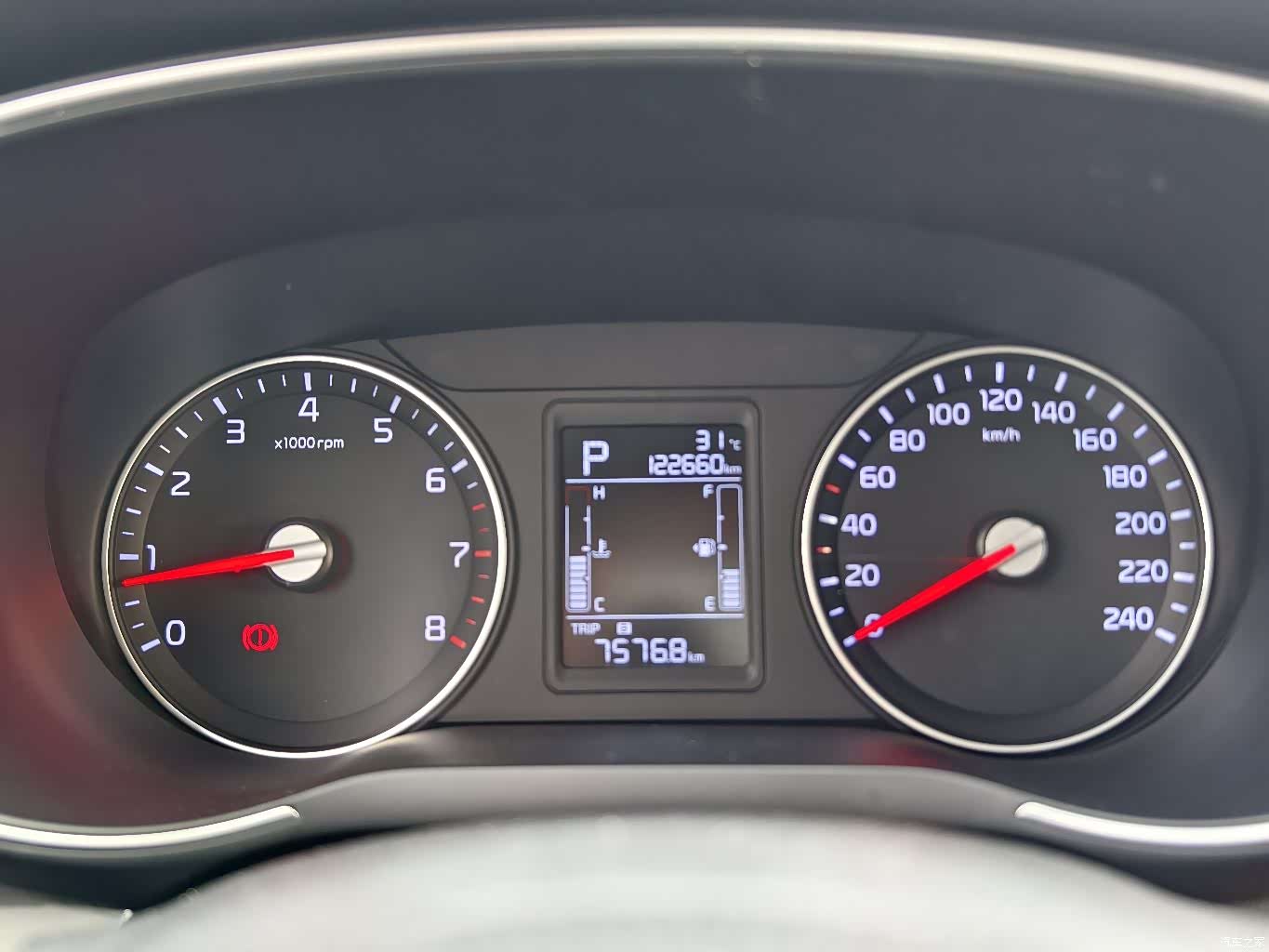 Kia KX3, 2015 15
