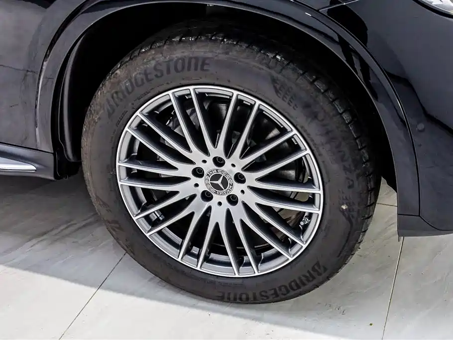 Mercedes-Benz GLC Mercedes-Benz GLC
