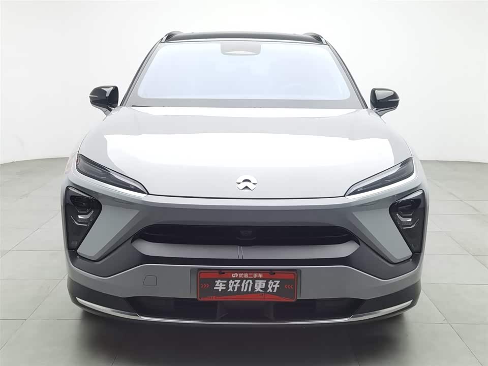 NIO ES6