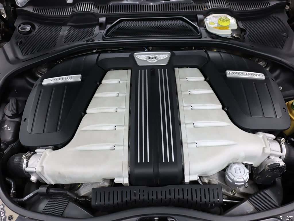 Bentley Flying Spur, 2014 27