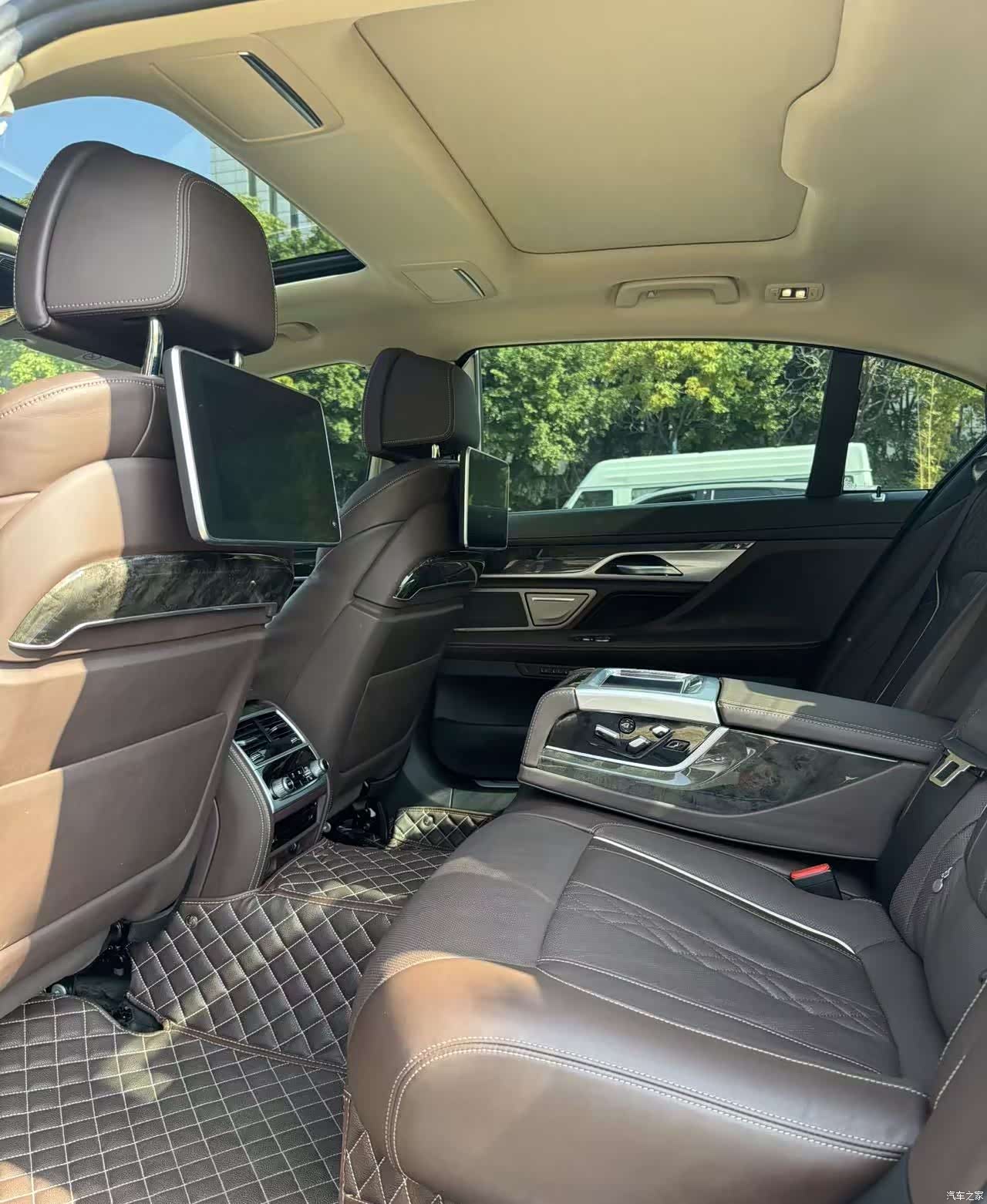 BMW 7 Series, 2019 8