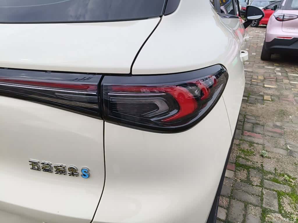 Wuling S, 2026 8