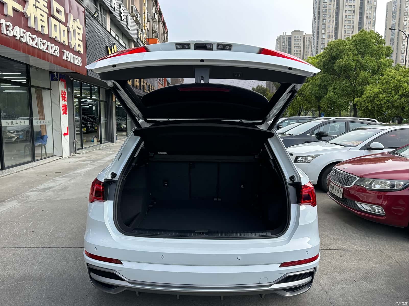 Audi Q3, 2021 19