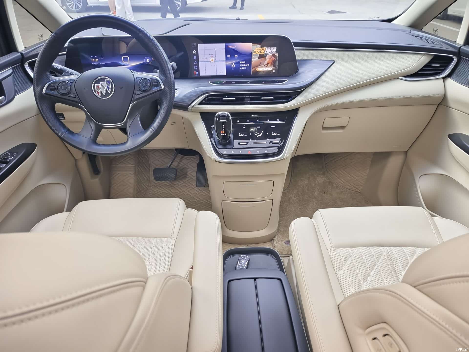 Buick GL8, 2024 12