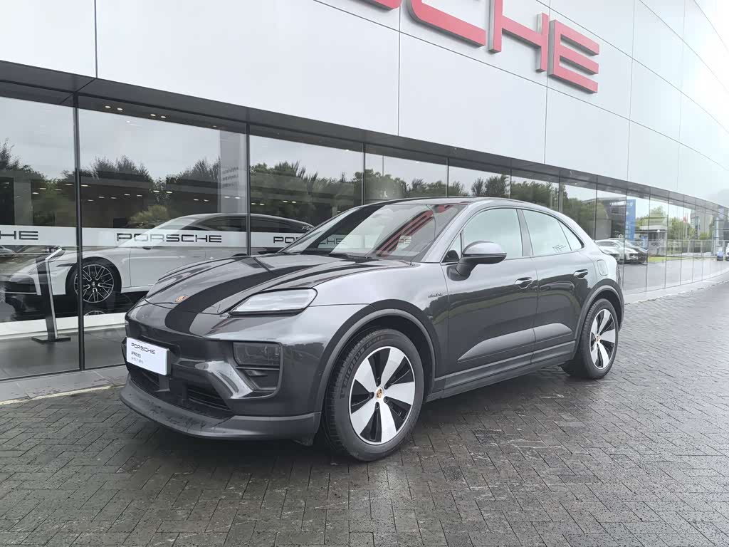 Porsche Macan 2024 Macan 4