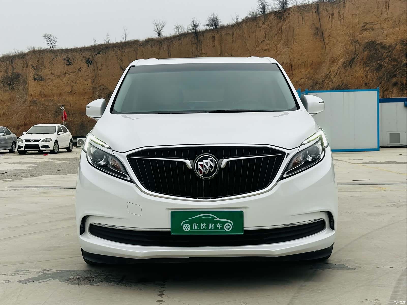 Buick GL8, 2017 2