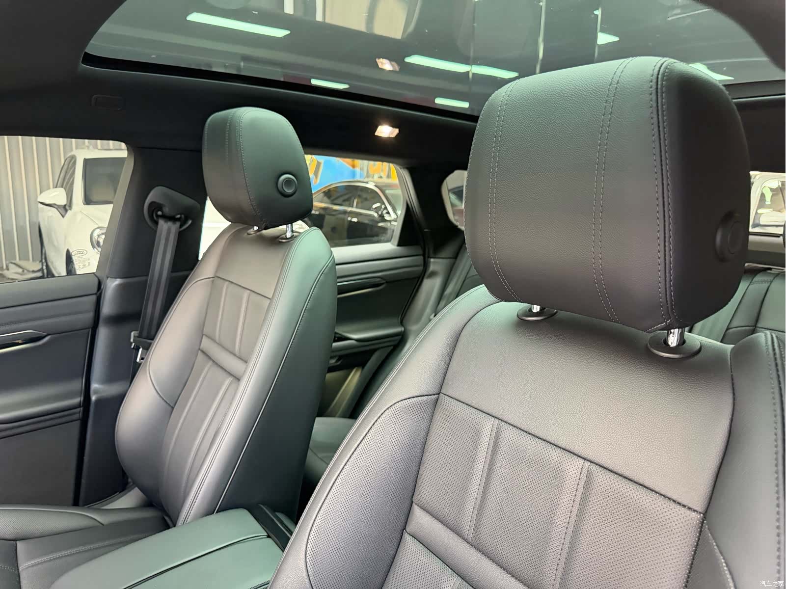 Land Rover Range Rover, 2021 15