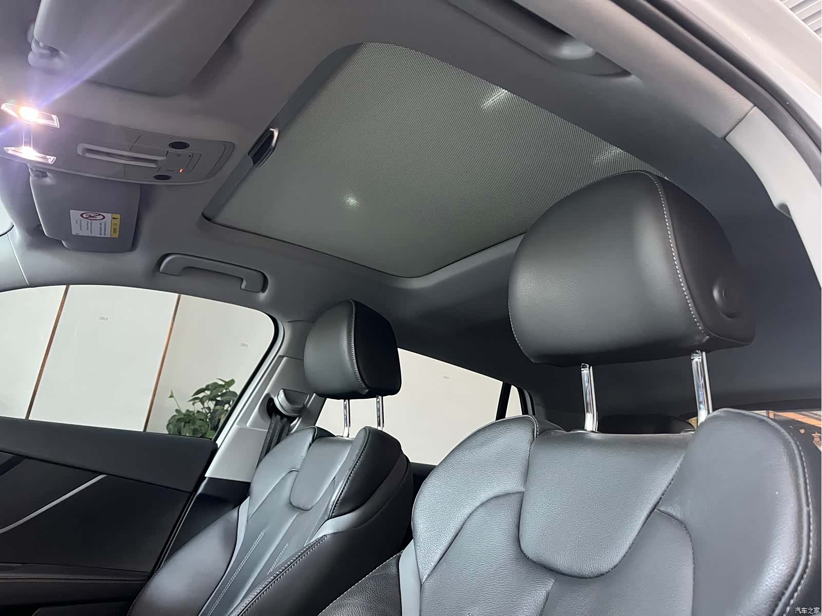 Audi Q2L, 2022 11