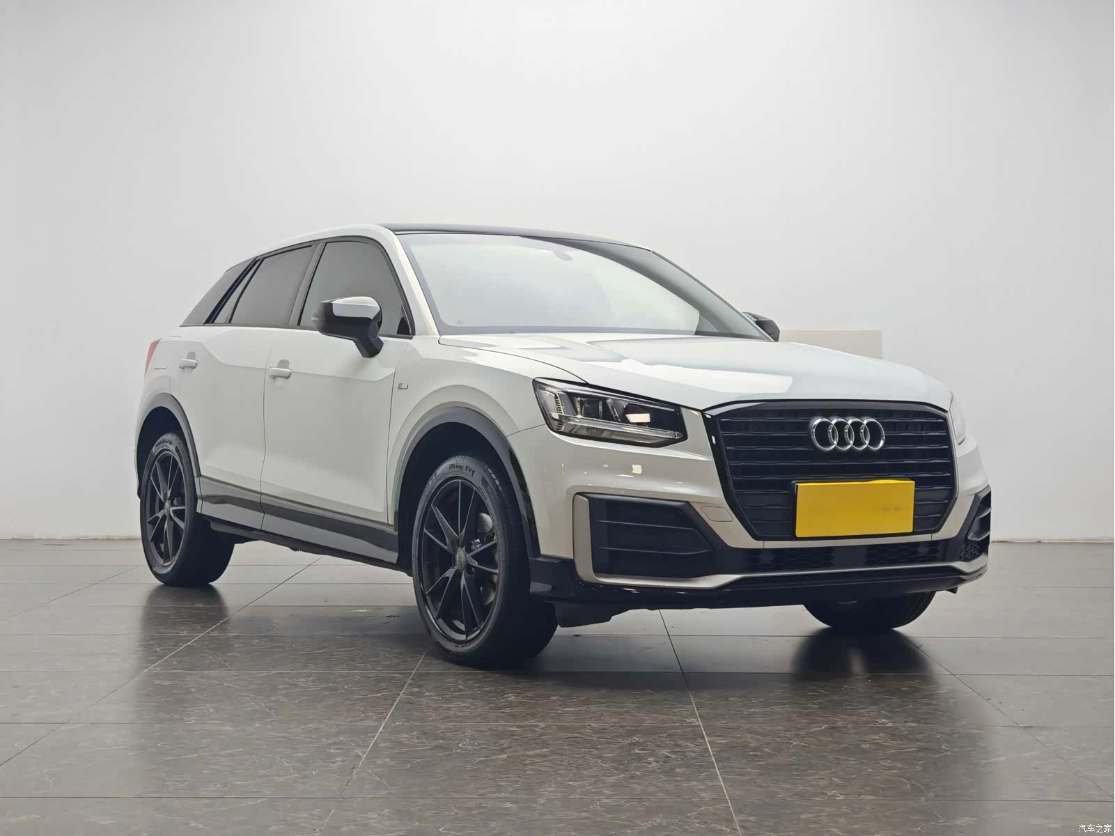 Audi Q2L, 2021 2