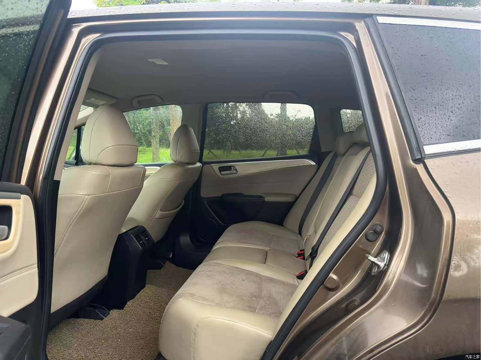 Honda Jade, 2015 8