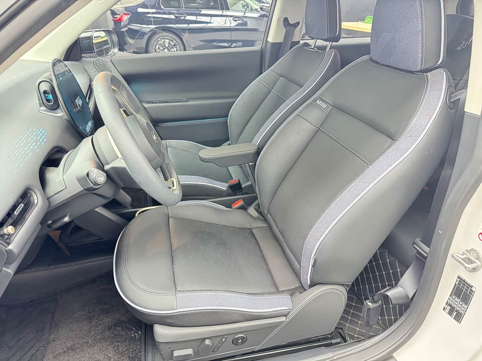 MINI Electric COOPER