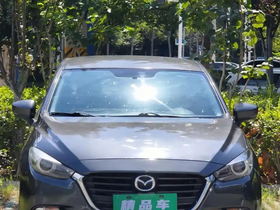 Mazda 3 Angkesaila