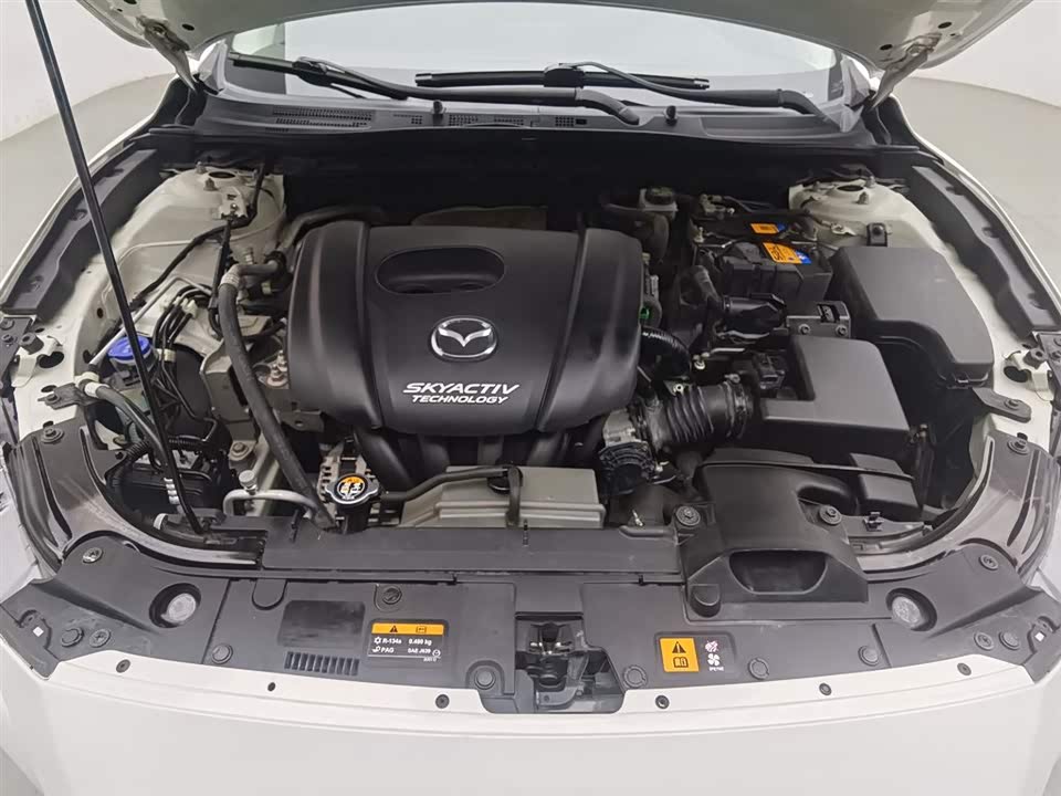 Mazda 3 Angkesaila