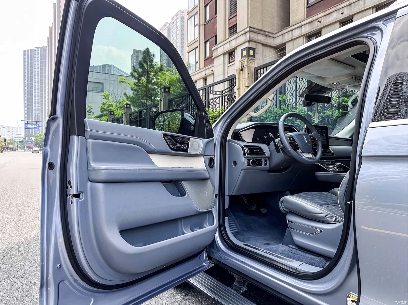 Lincoln Navigator, 2020 22
