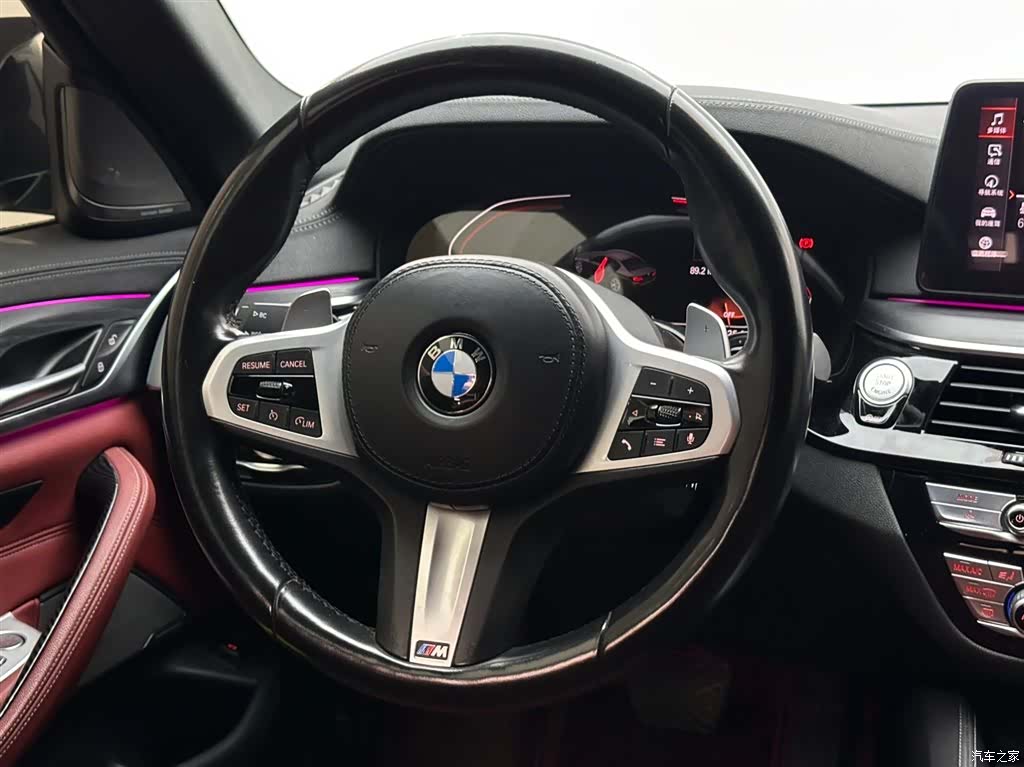 BMW 5 Series, 2021 12
