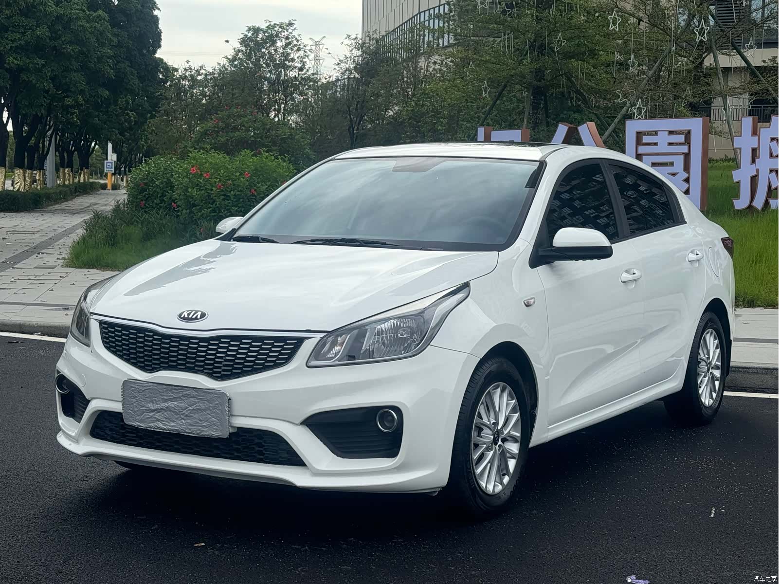 Kia K2, 2017 1
