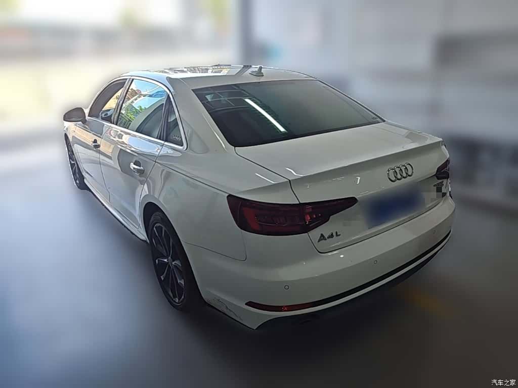 Audi A4L, 2018 9