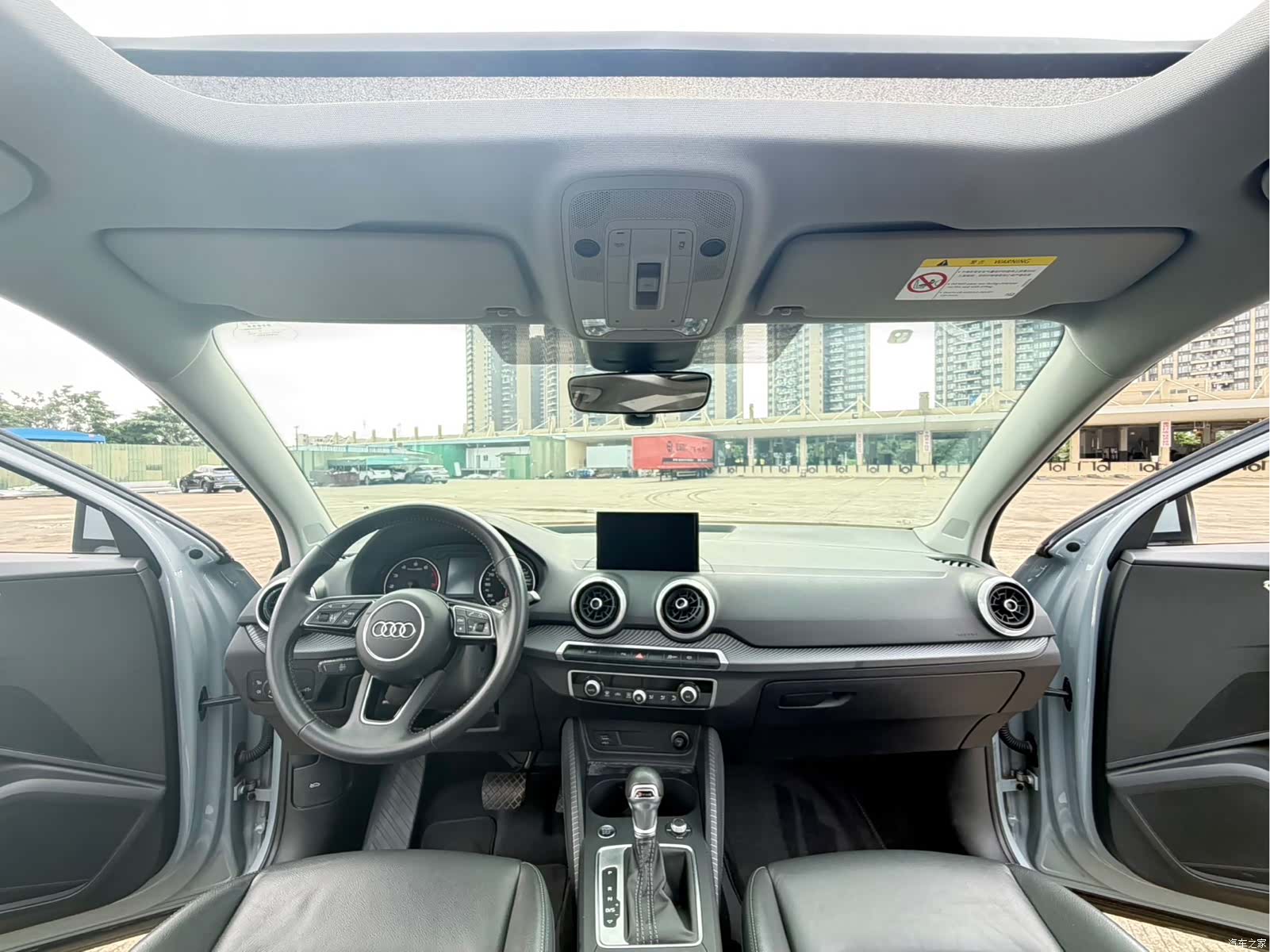 Audi Q2L, 2022 14