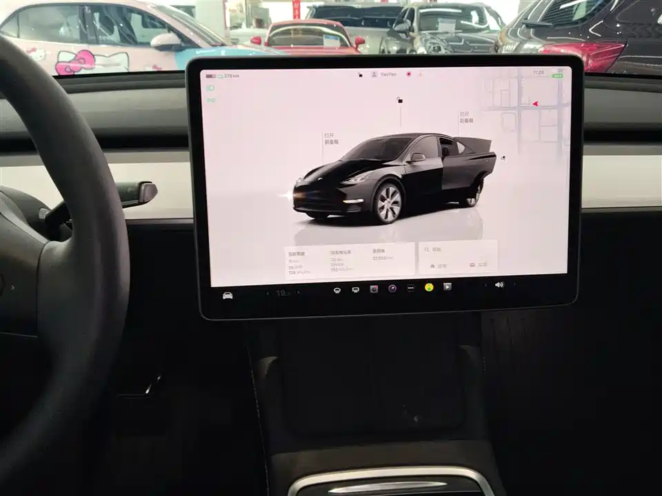 Tesla Model Y Tesla Model Y