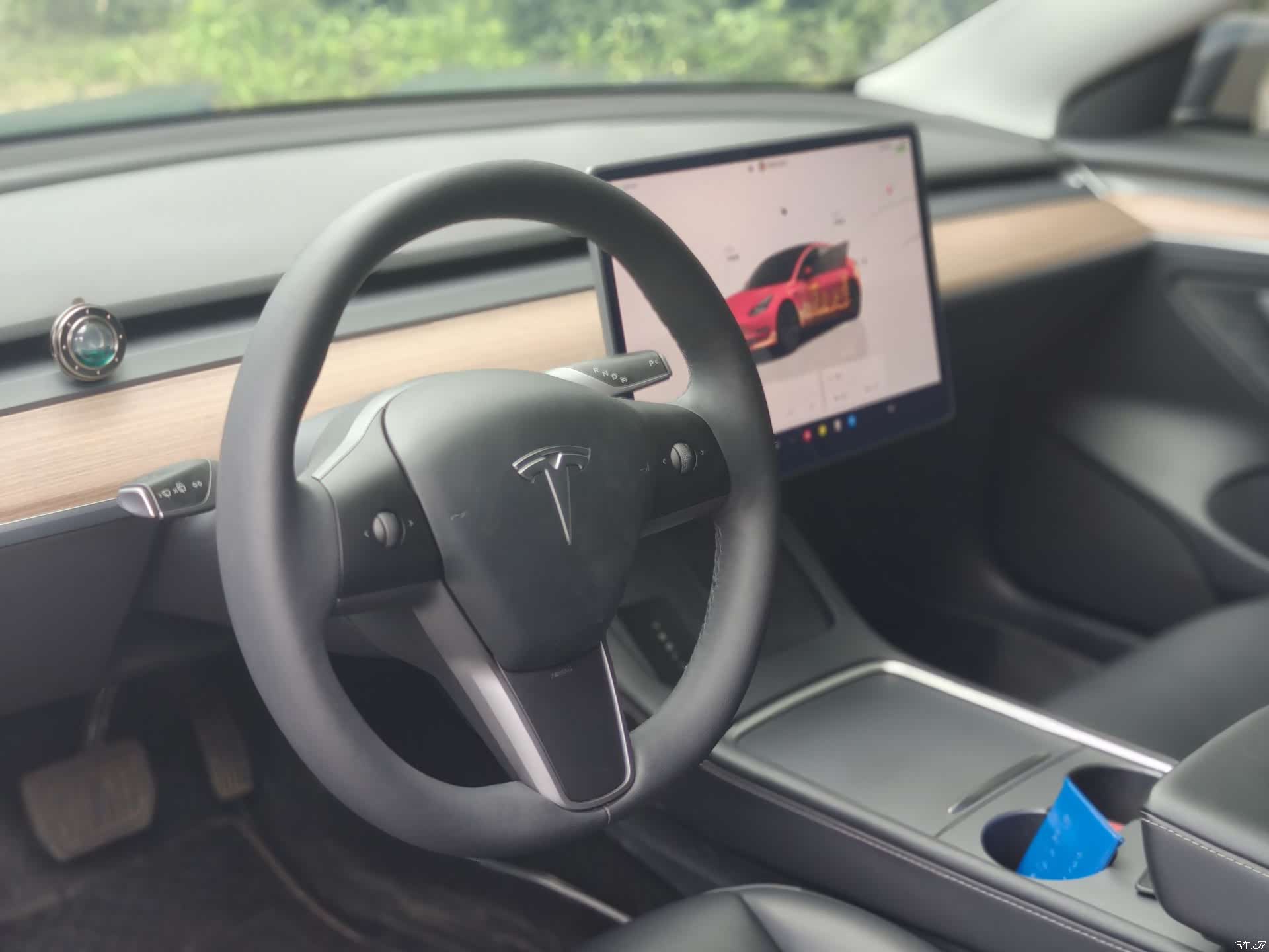 Tesla Model 3, 2022 3