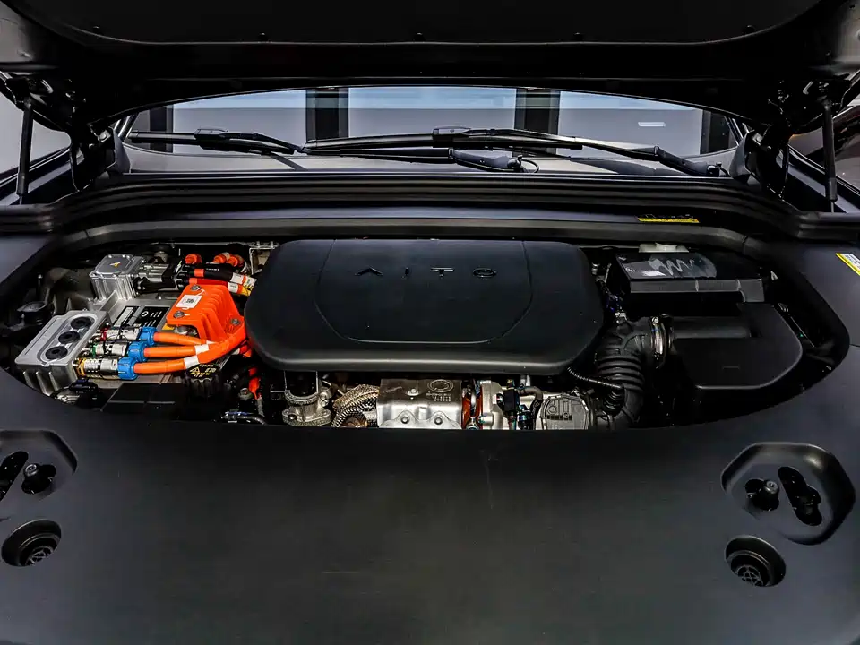 AITO Ask the world M9