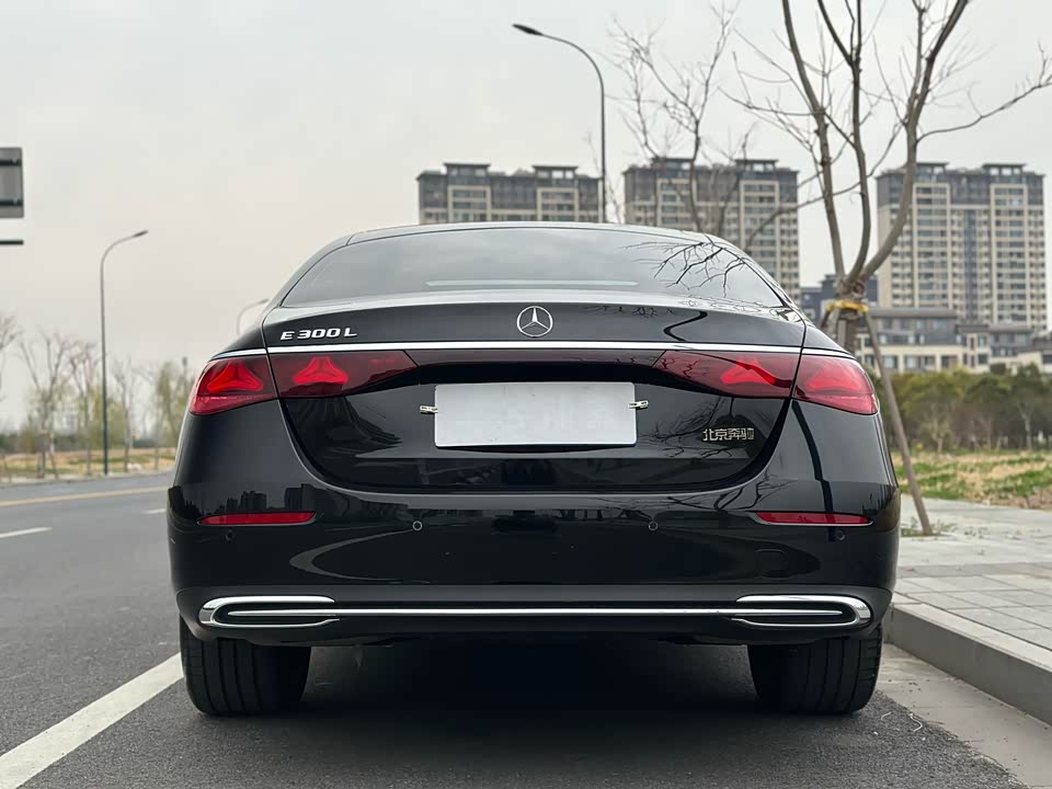 Mercedes-Benz E-class Mercedes-Benz E-class