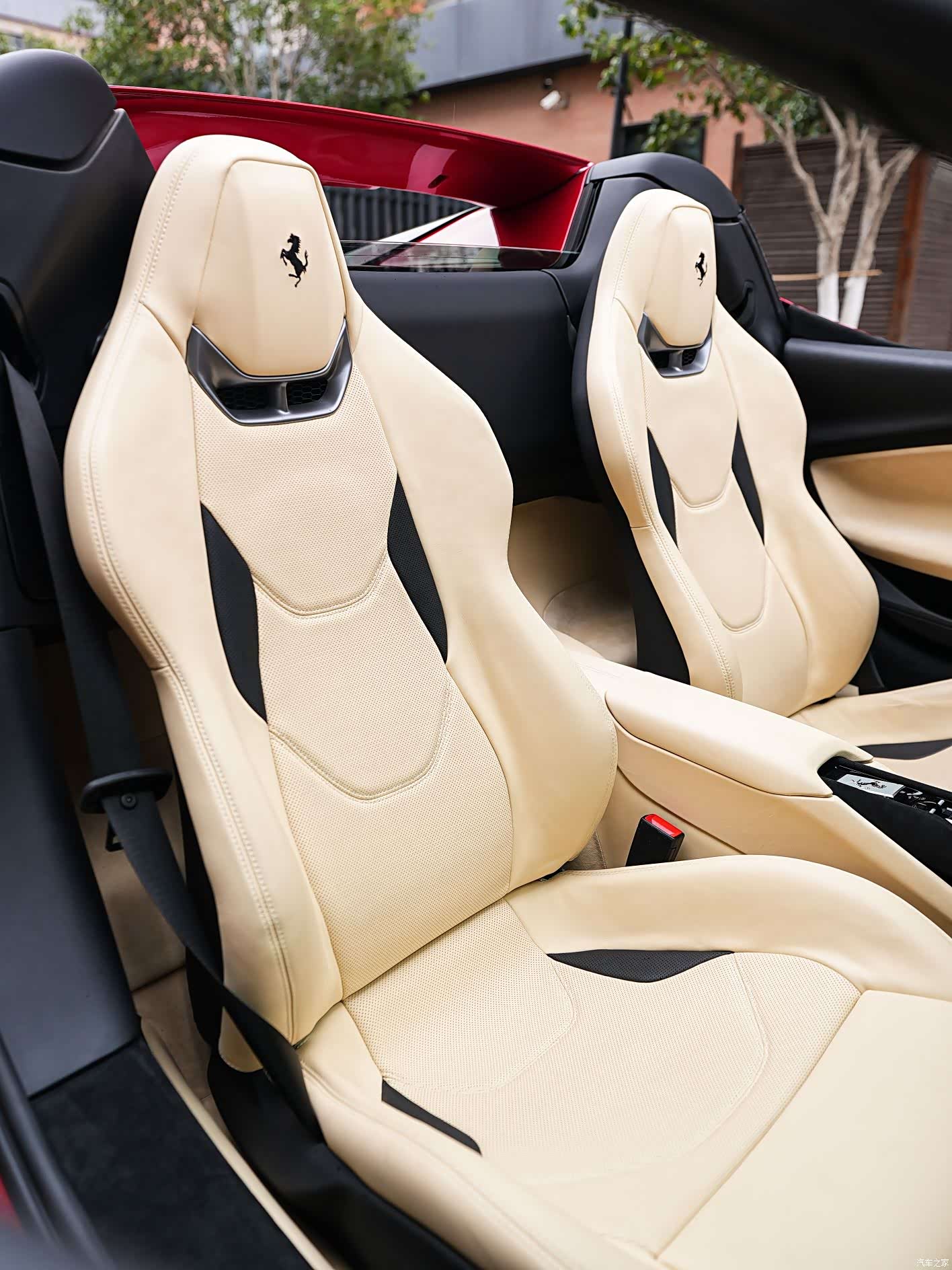 Ferrari 296, 2024 13