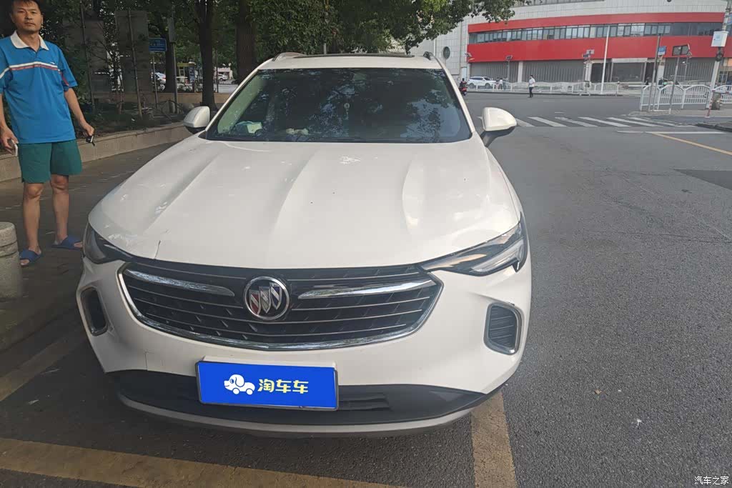 Buick Envision, 2023 2