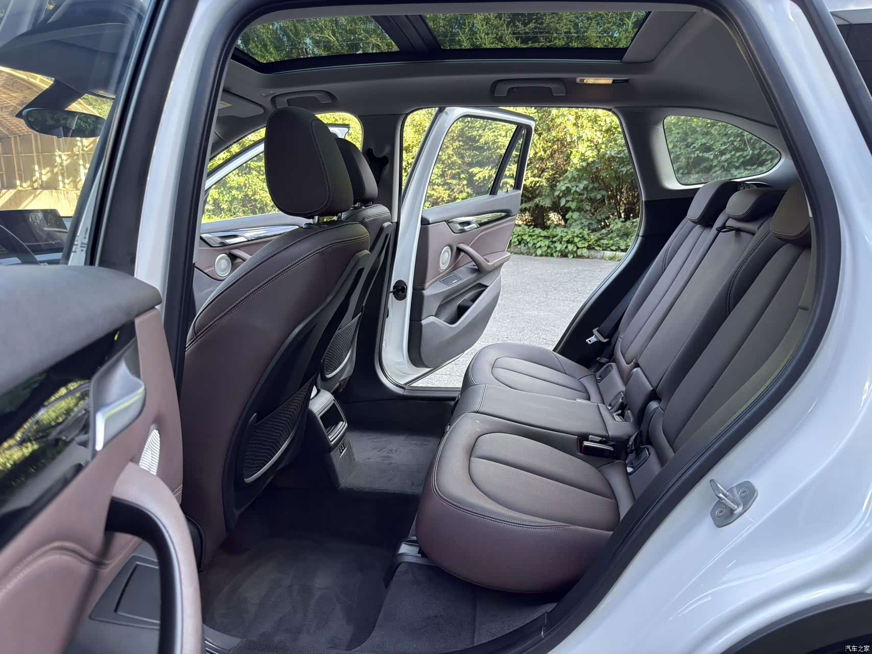 BMW X1, 2022 11