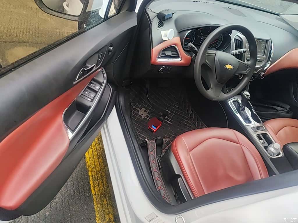 Chevrolet 320, 2018 16