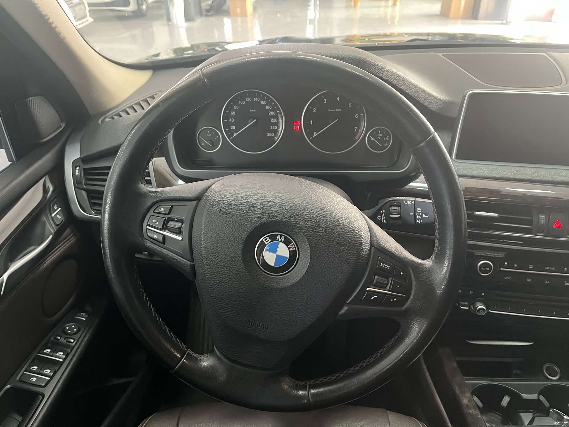 BMW X5, 2015 12