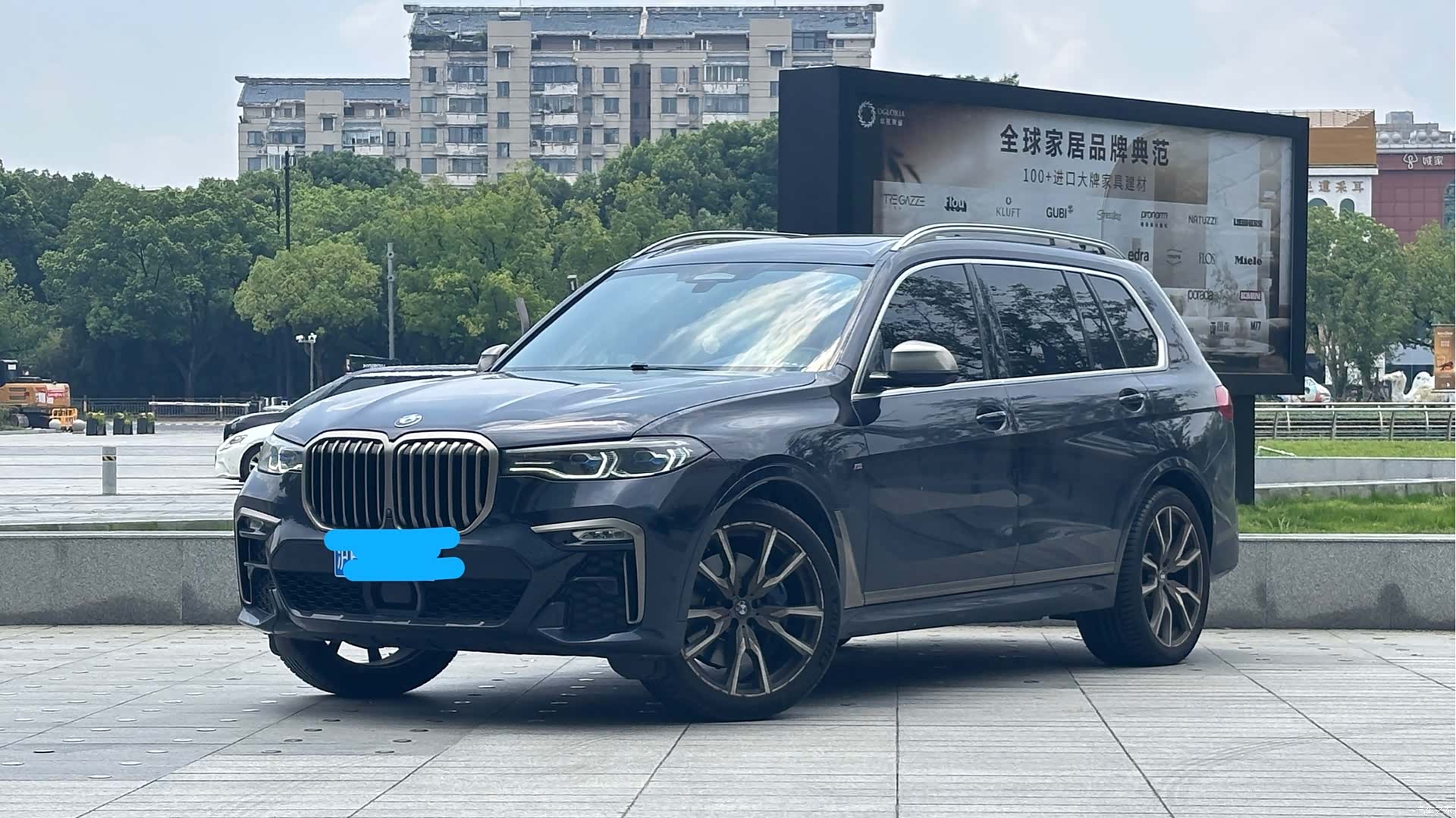 BMW X7, 2023 1