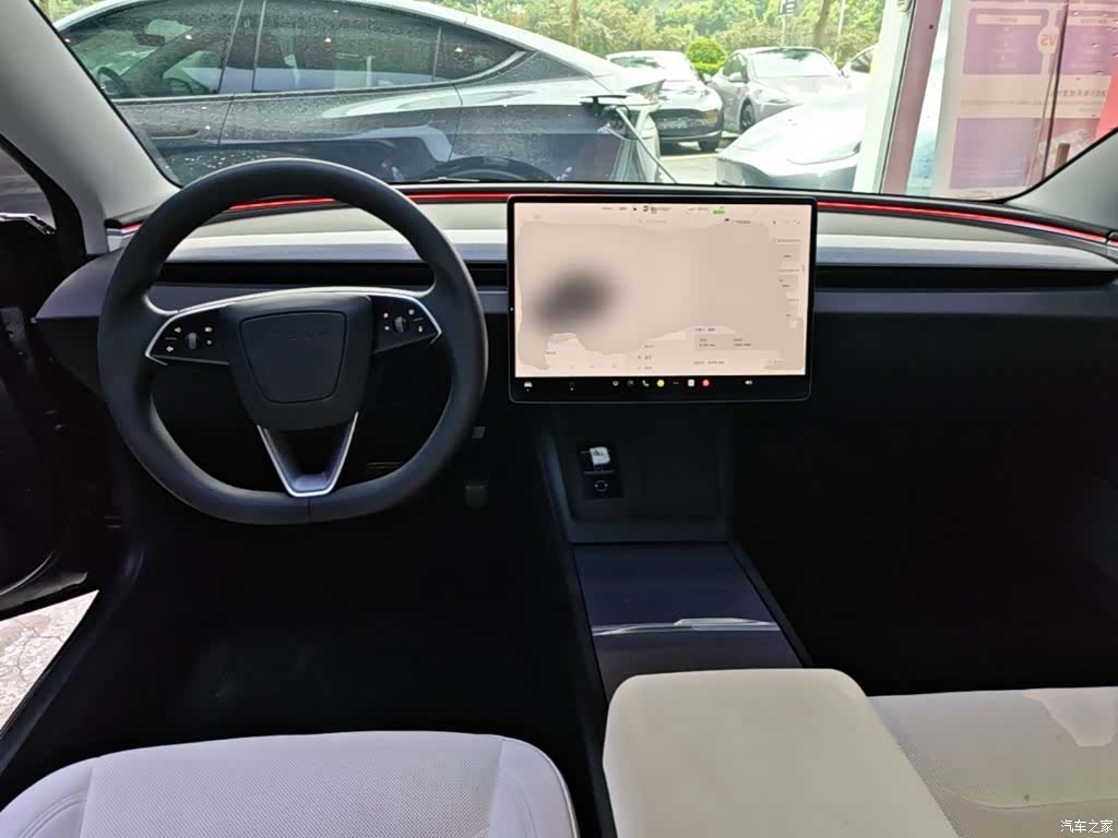 Tesla Model 3, 2024 10