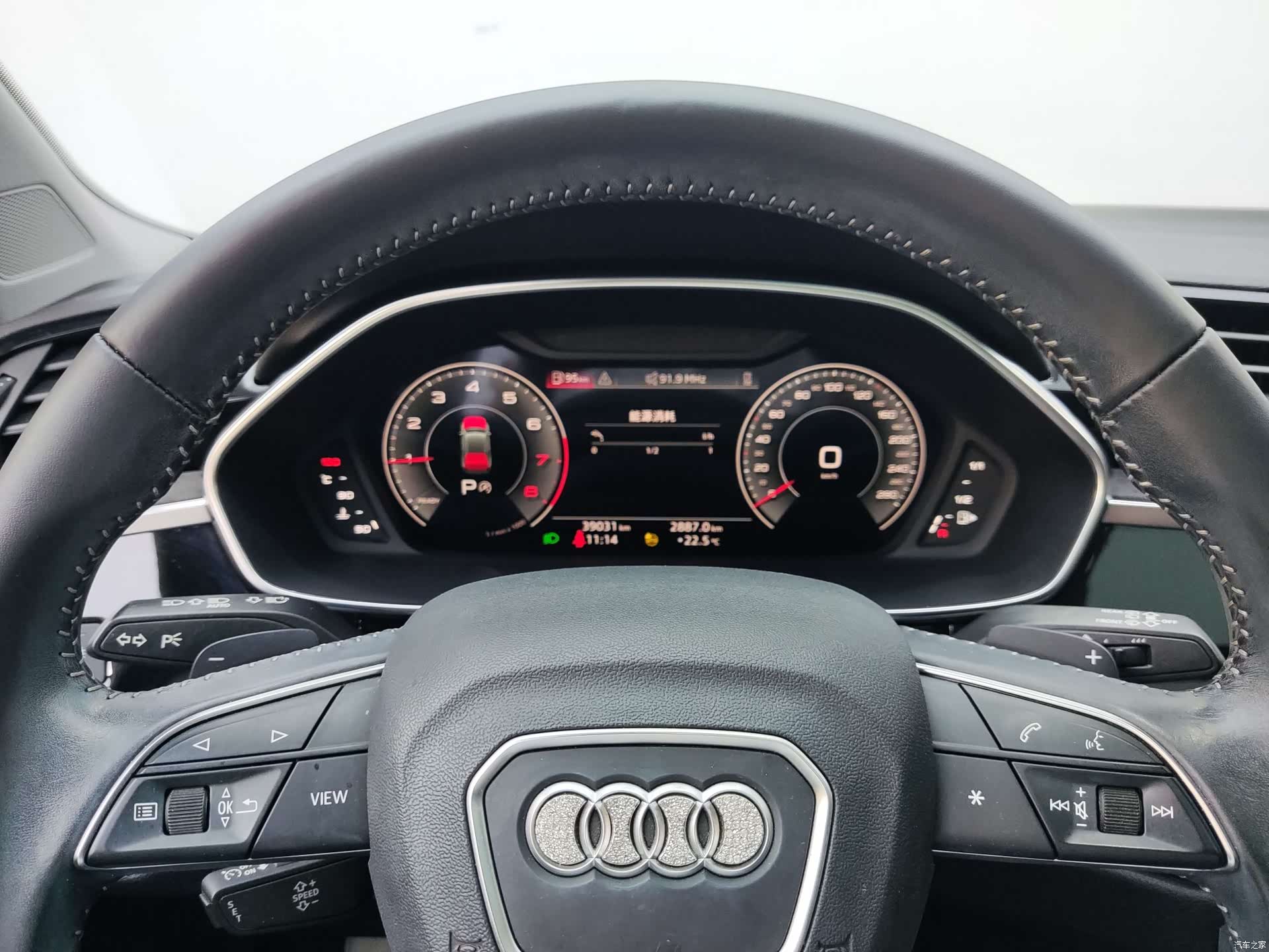 Audi Q3, 2022 10
