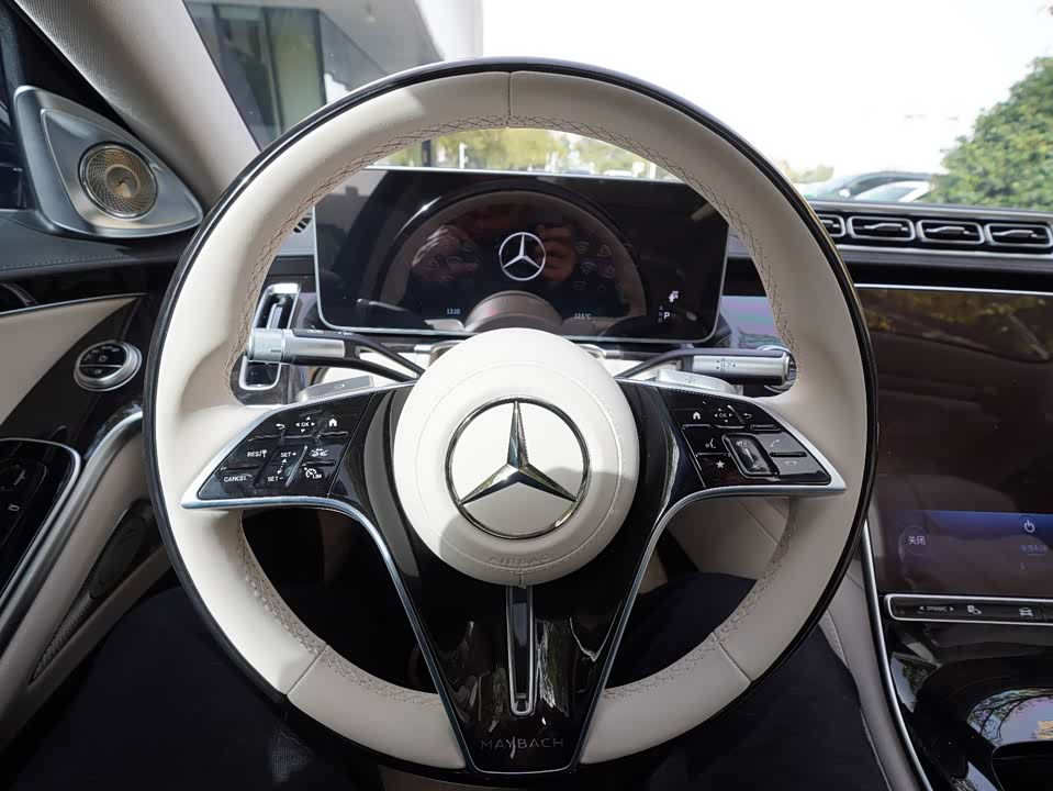 Mercedes-Benz Maybach S-class