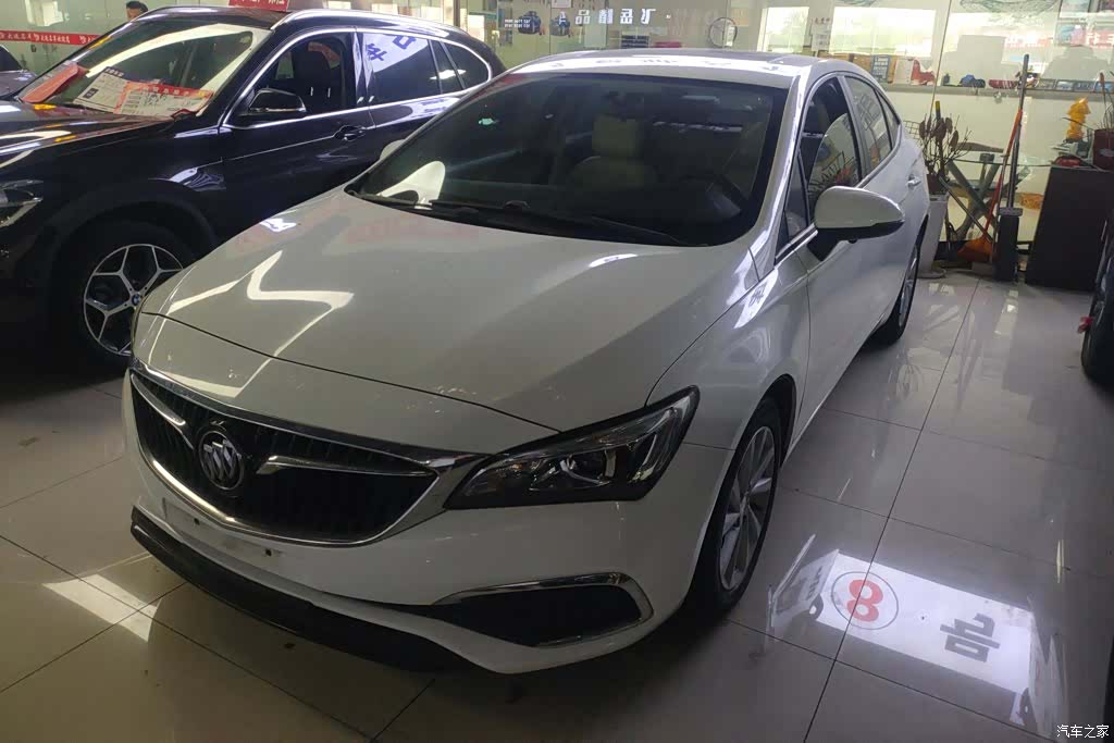 Buick Verano, 2018 1
