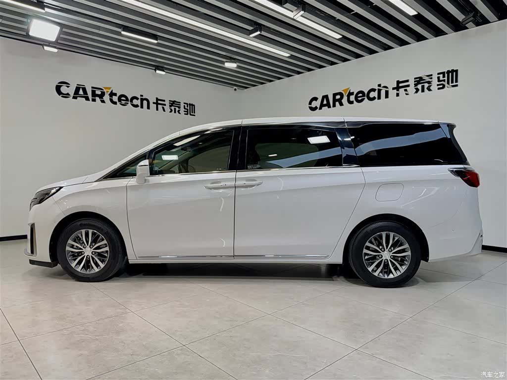 Buick GL8, 2023 7