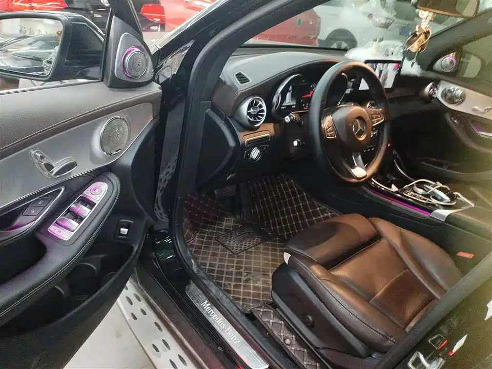 Mercedes-Benz GLC Mercedes-Benz GLC