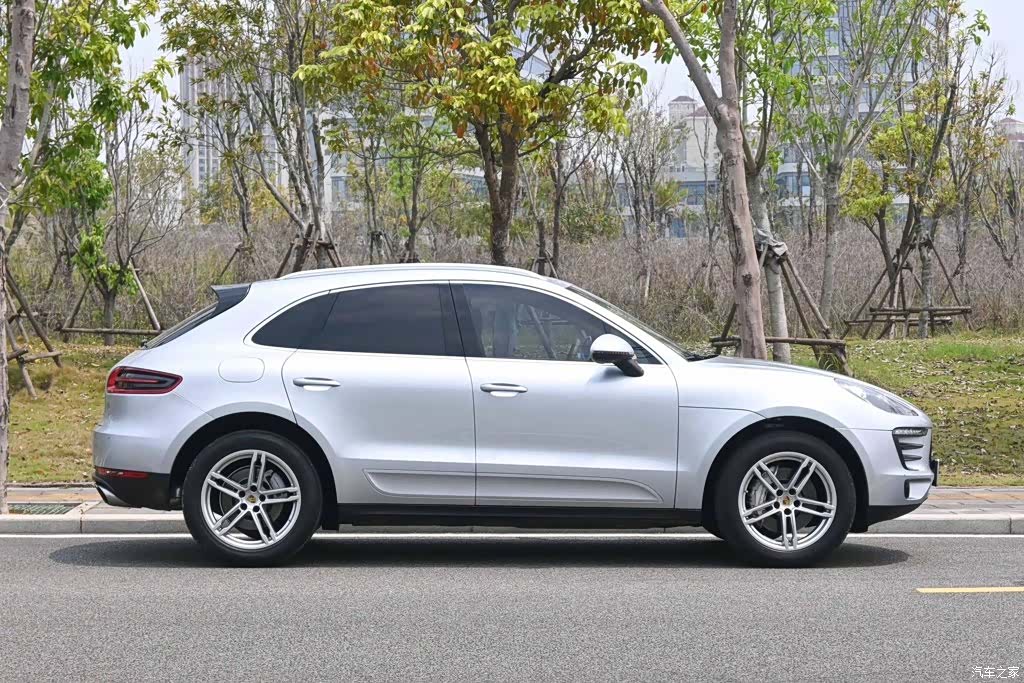 Porsche Macan, 2015 4