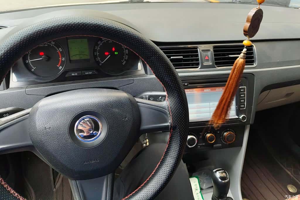 Skoda Rapid, 2016 12