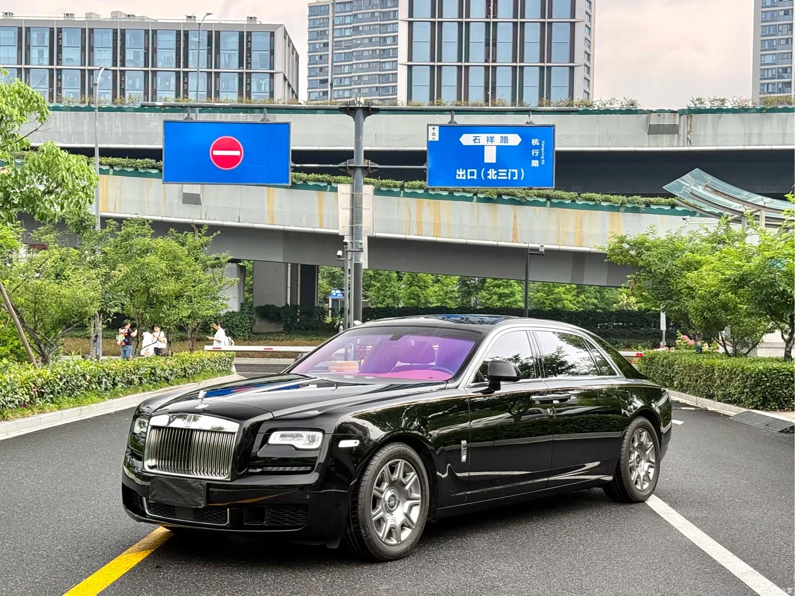 Rolls-Royce Ghost, 2019 3