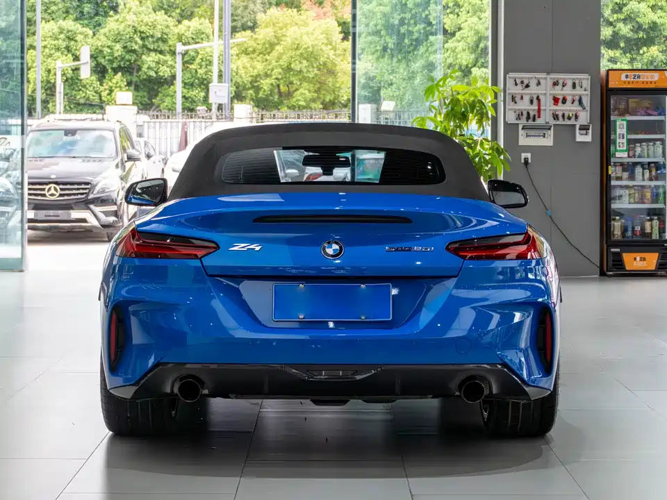 BMW Z4 BMW Z4
