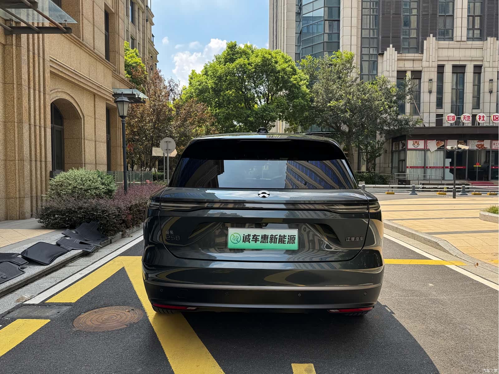 NIO ES8, 2023 15