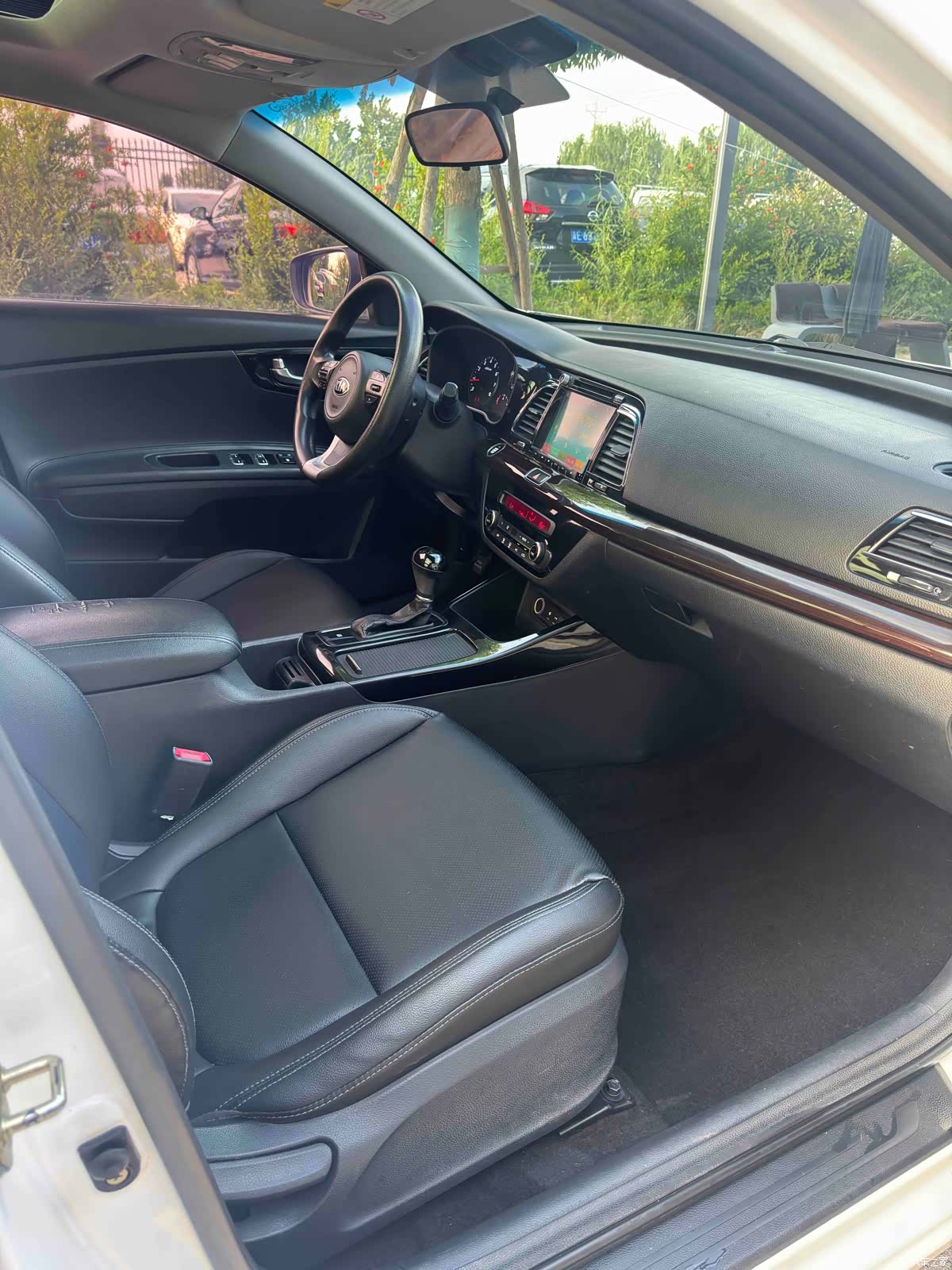 Kia K4, 2015 11