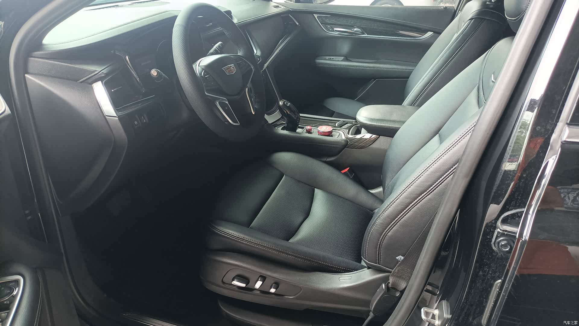 Cadillac XT5, 2020 4