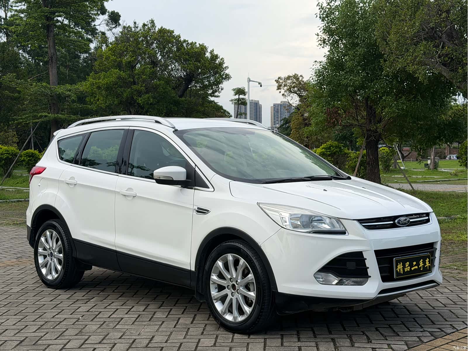 Ford Kuga, 2016 2